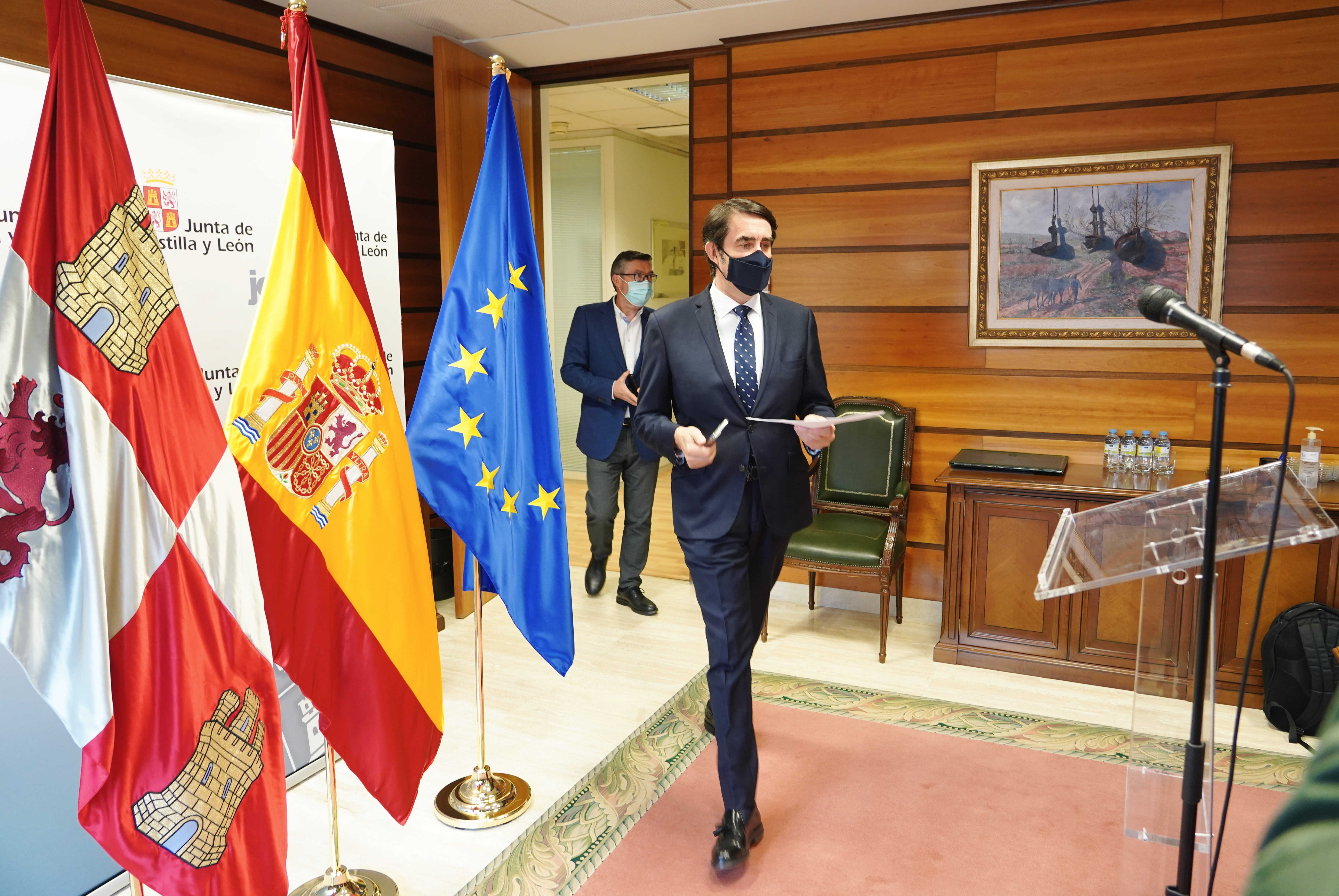Suárez-Quiñones ve más cerca el acuerdo con Vox tras comunicar sus consejeros: “Cabe esperar que sí”