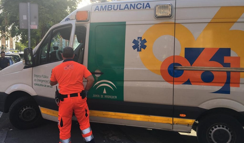 1570450190973ambulancia061Sevillaestandar