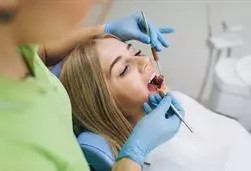 DENTISTAS