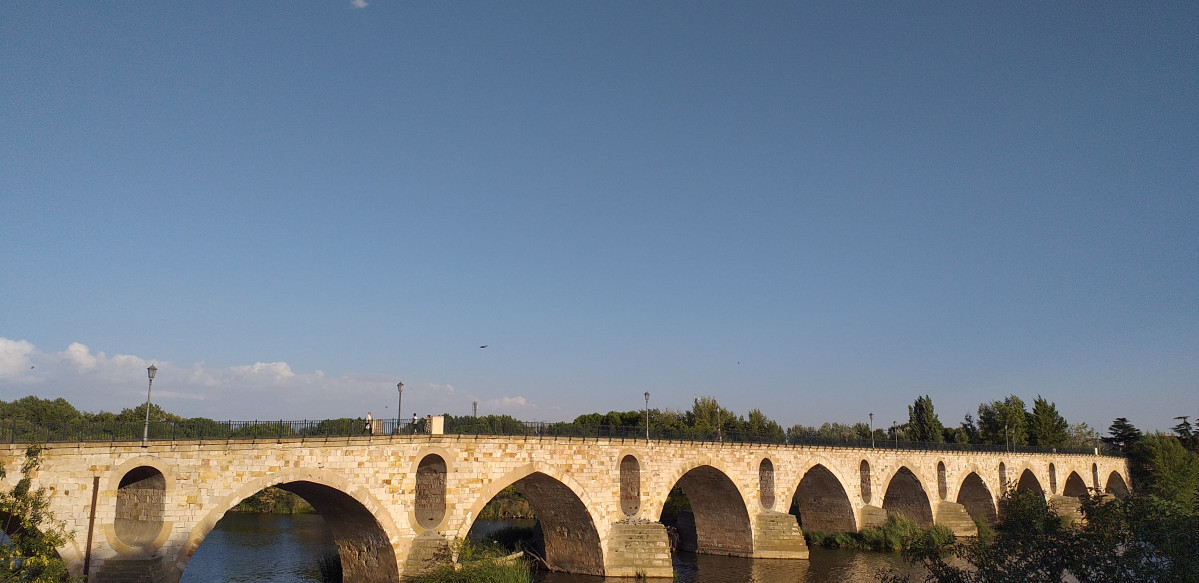 Puente de piedra