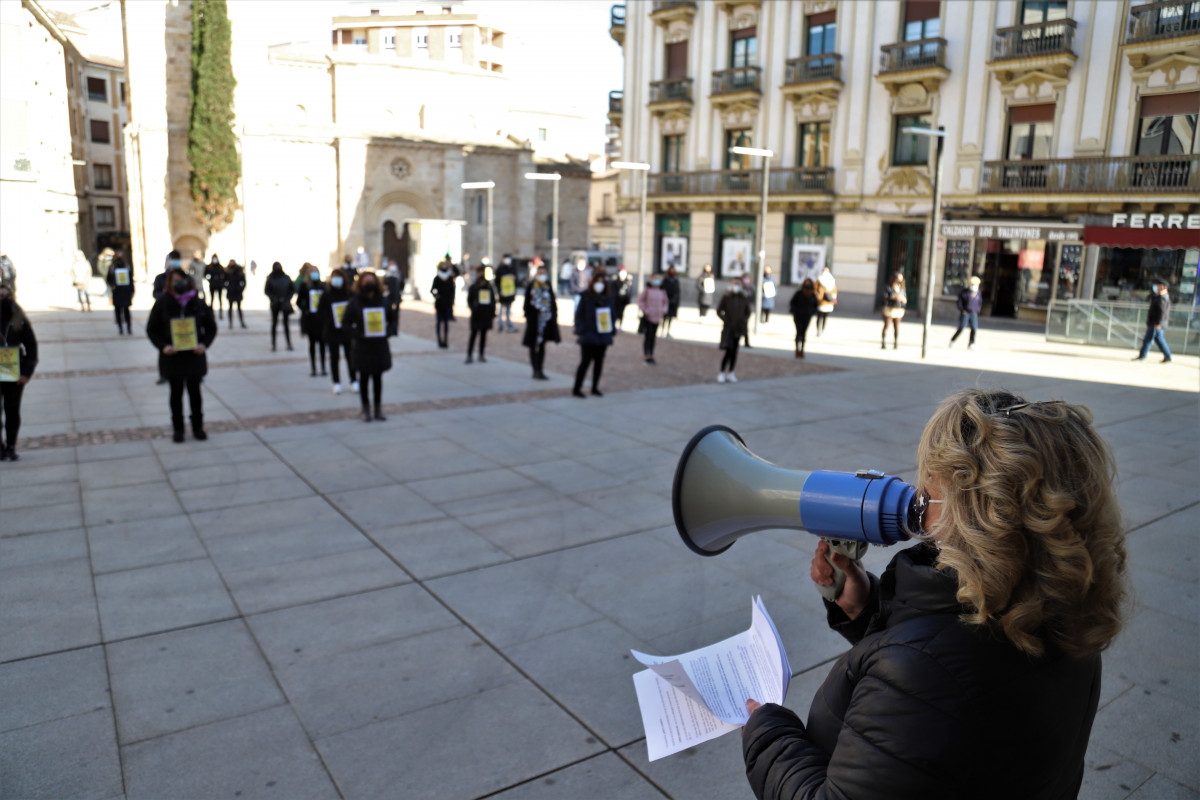 Protesta peluqueru00edas zamora 2