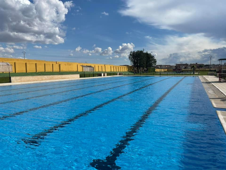 Piscina municipal de Toro