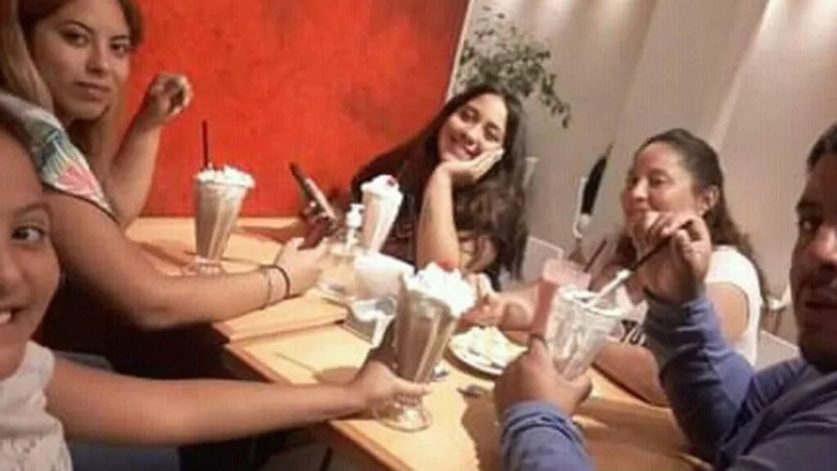 Familia
