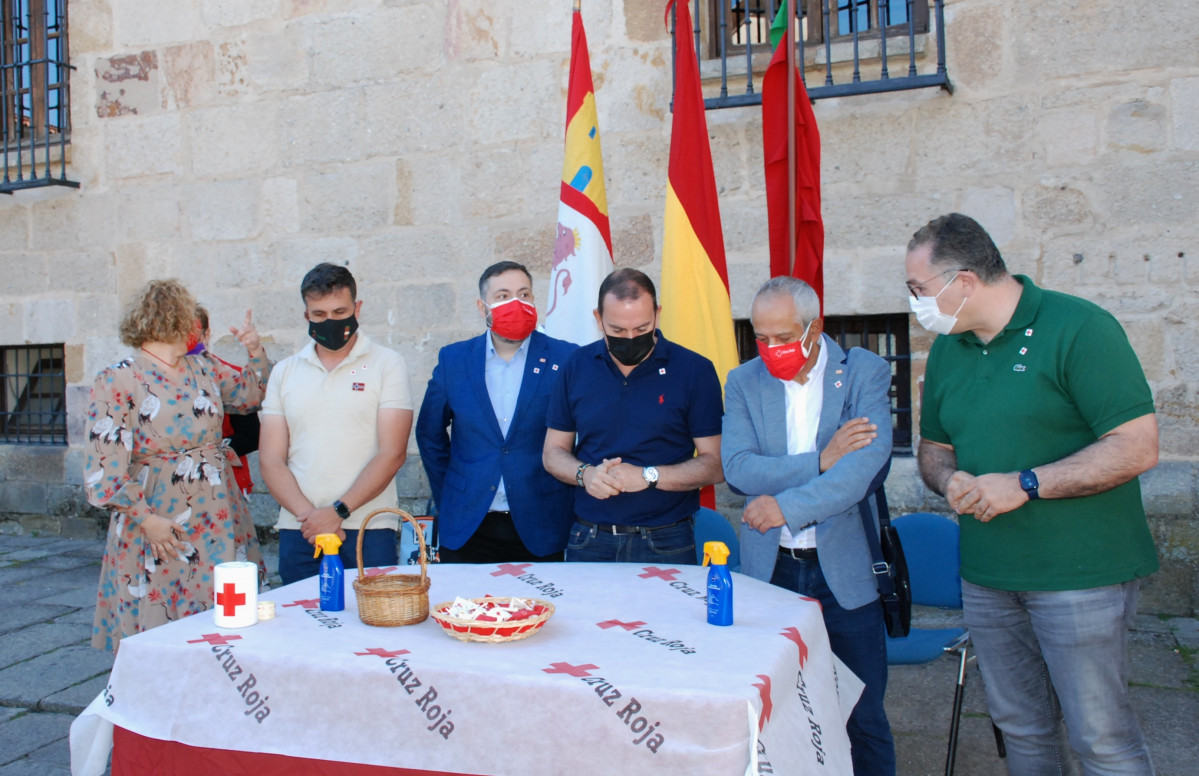 Cruz Roja (2)