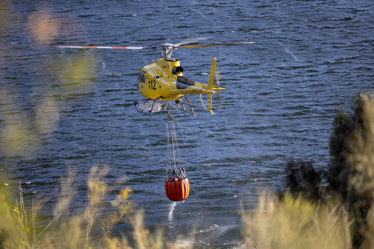 Helicoptero Incendio (2)