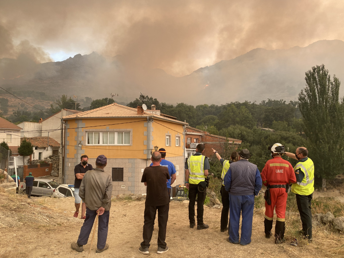 Incendio de Navalacruz visto desde Villarejo