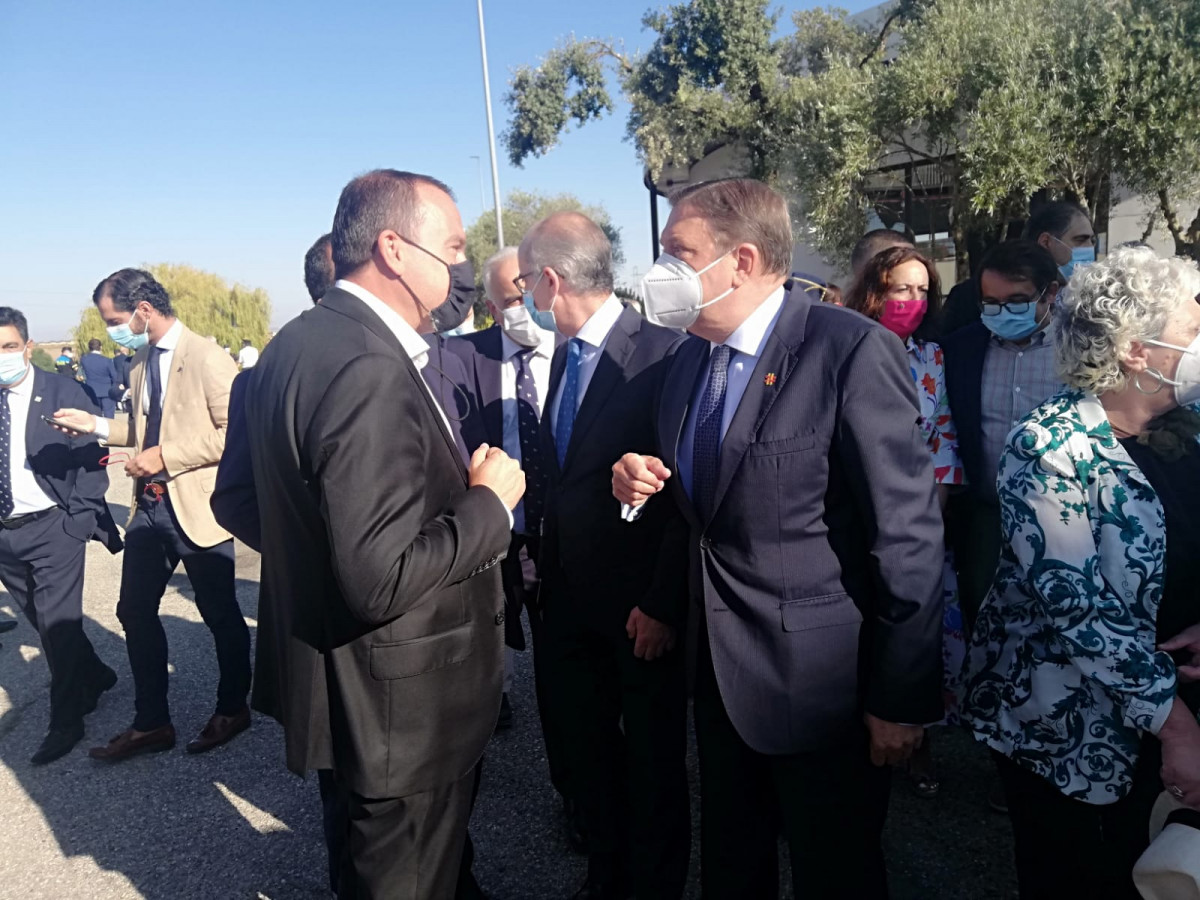 Requejo, presidente de la Diputaciu00f3n de Zamora, y el Ministro de Agricultura, Luis Planas