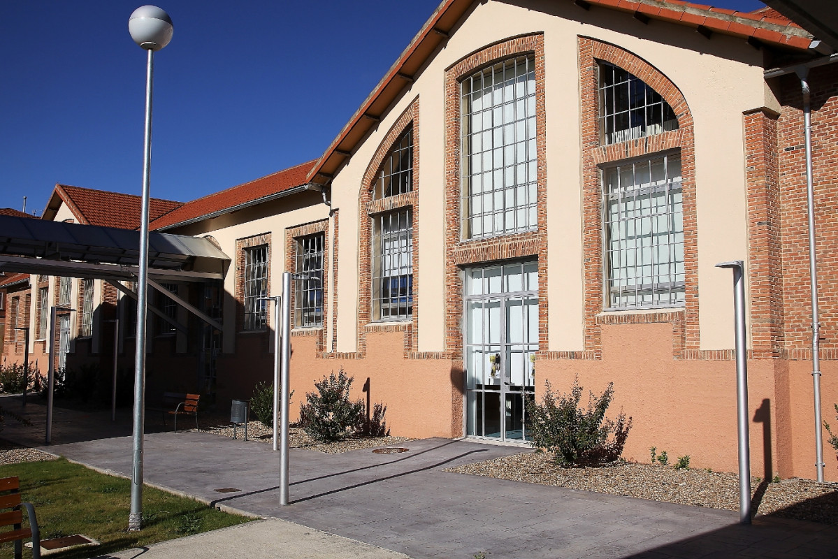 Biblioteca 5