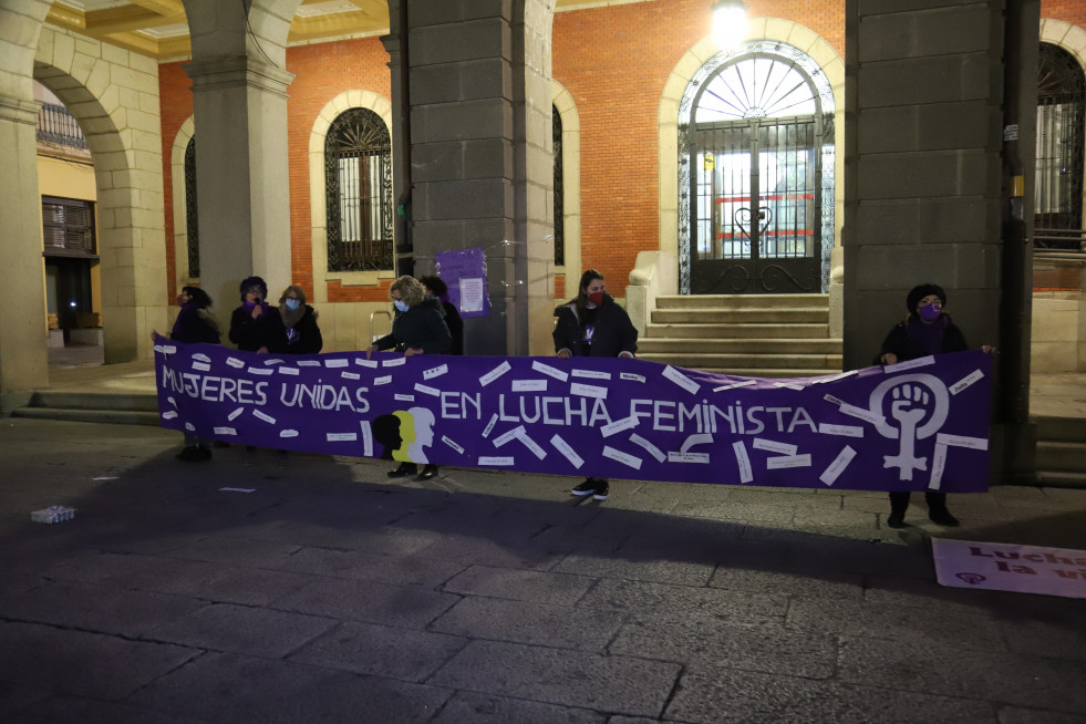 Concentración en Zamora contra la violencia de género 2