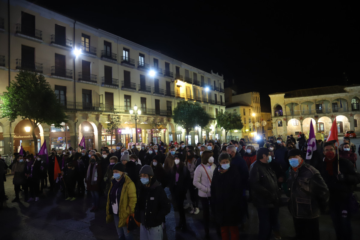 Concentraciu00f3n en Zamora contra la violencia de gu00e9nero