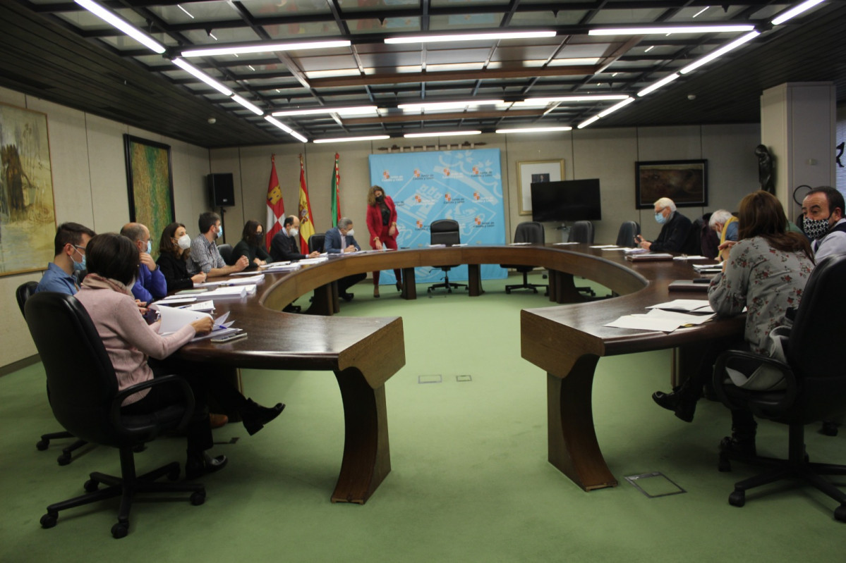 La delegada territorial preside la Comisiu00f3n Territorial de Mejoras