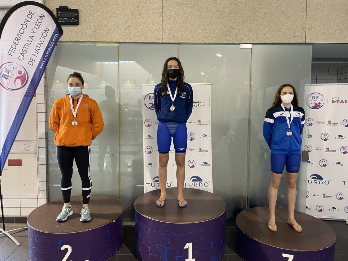 Sofu00eda, oro 400 libres, CD Nataciu00f3n Zamora