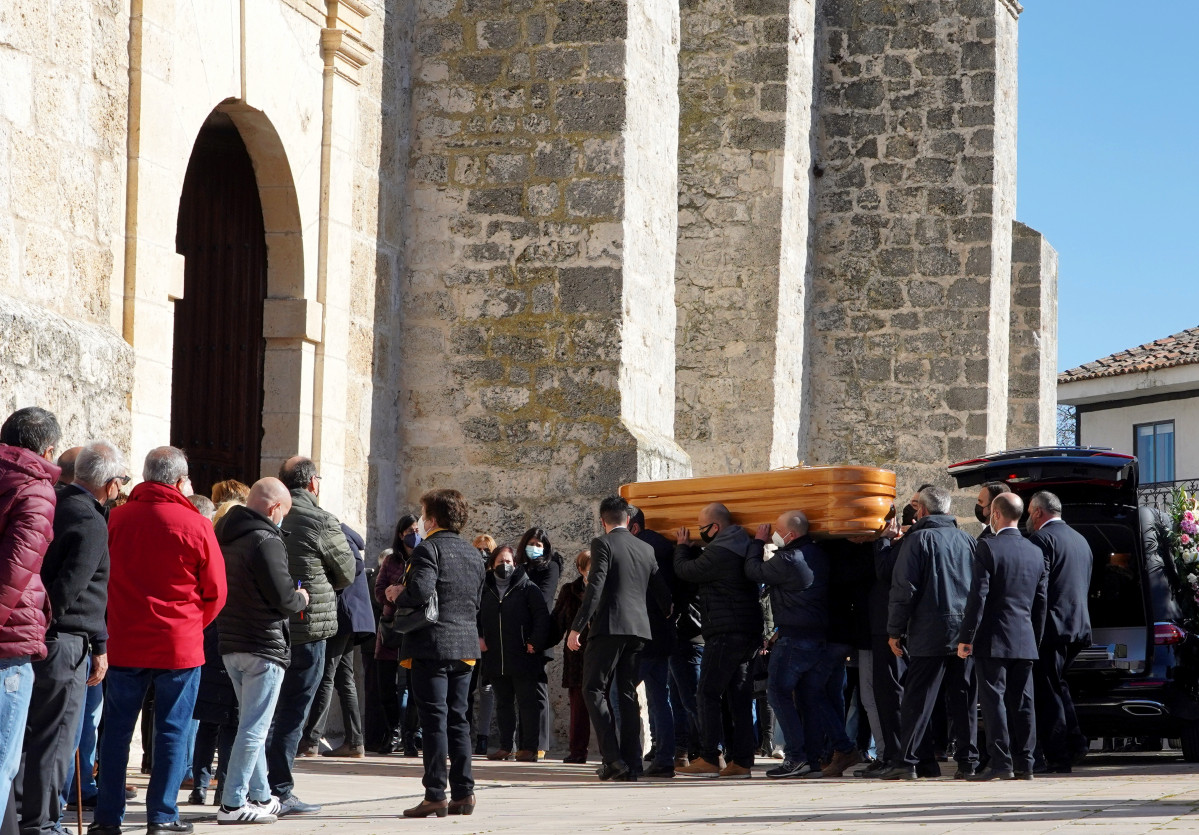 Funeral de Esther Lu00f3pez en Traspinedo 3