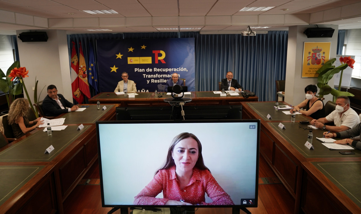 Barcones, en videioconferencia, tras dar positivo por covid