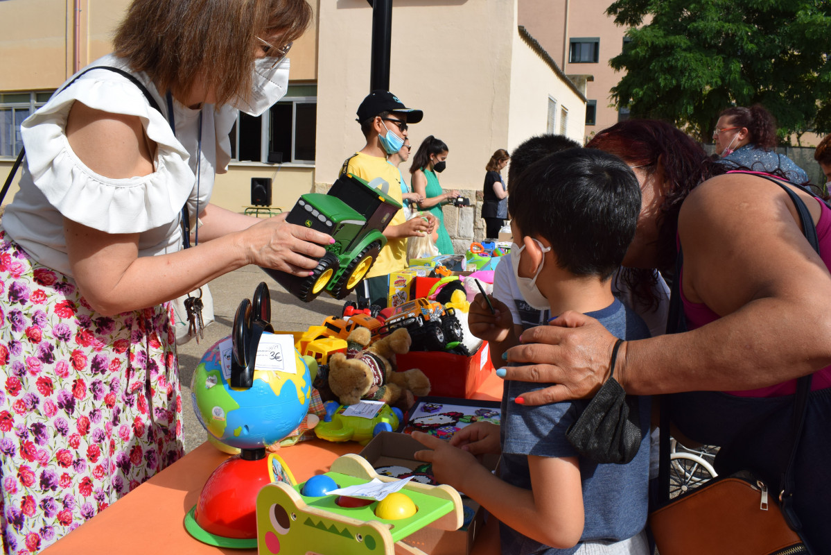 Mercadillo solidario La Hispanidad