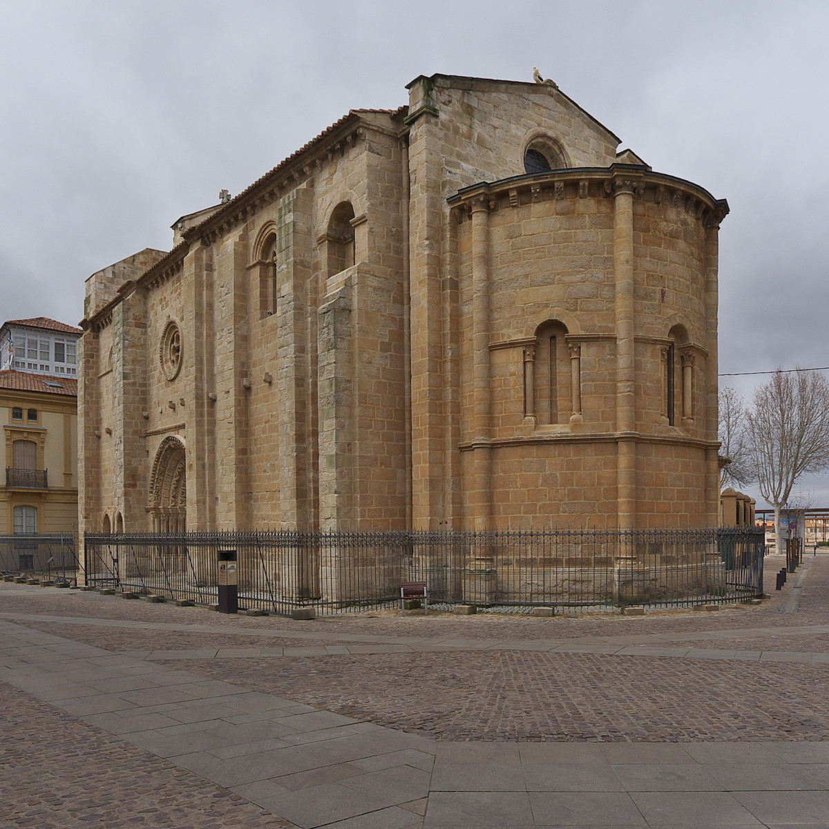 Iglesia de Santa Maru00eda Magdalena (Zamora). u00c1bside