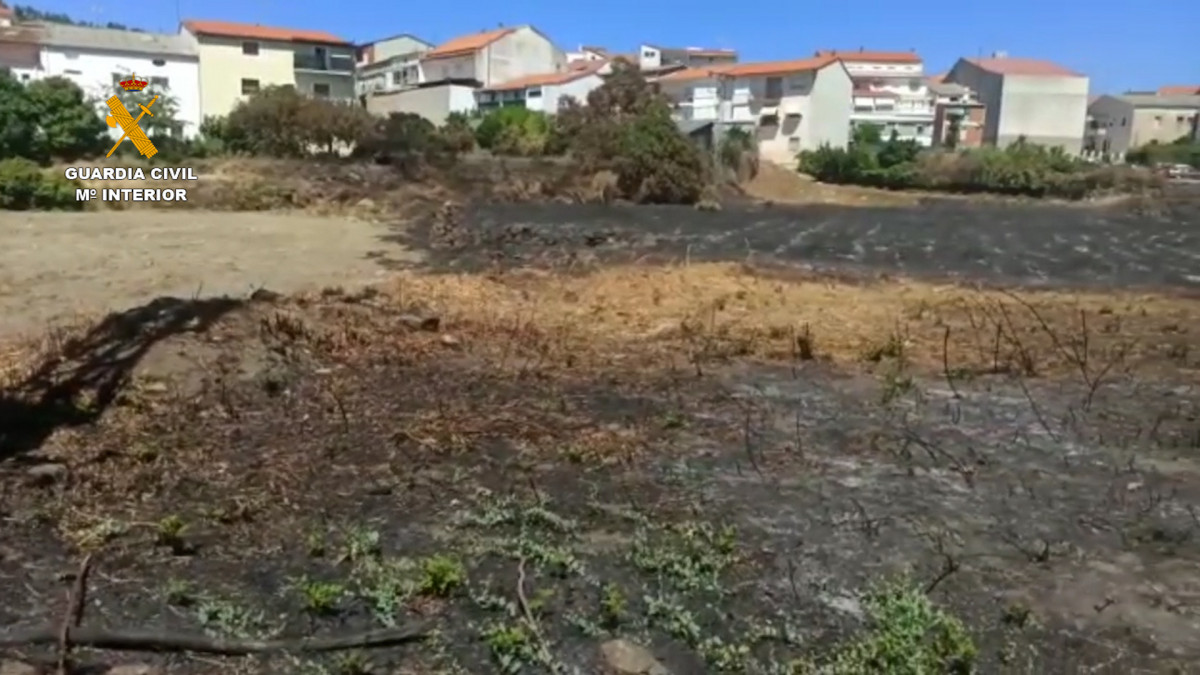 2022 07 29 detenido incendio forestal caceres 02