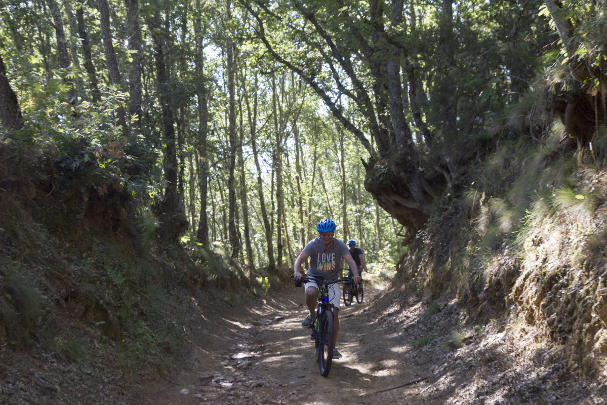 Maru00eda Lorenzo  ICAL. Bicis en el parque natural del lago de sanabria