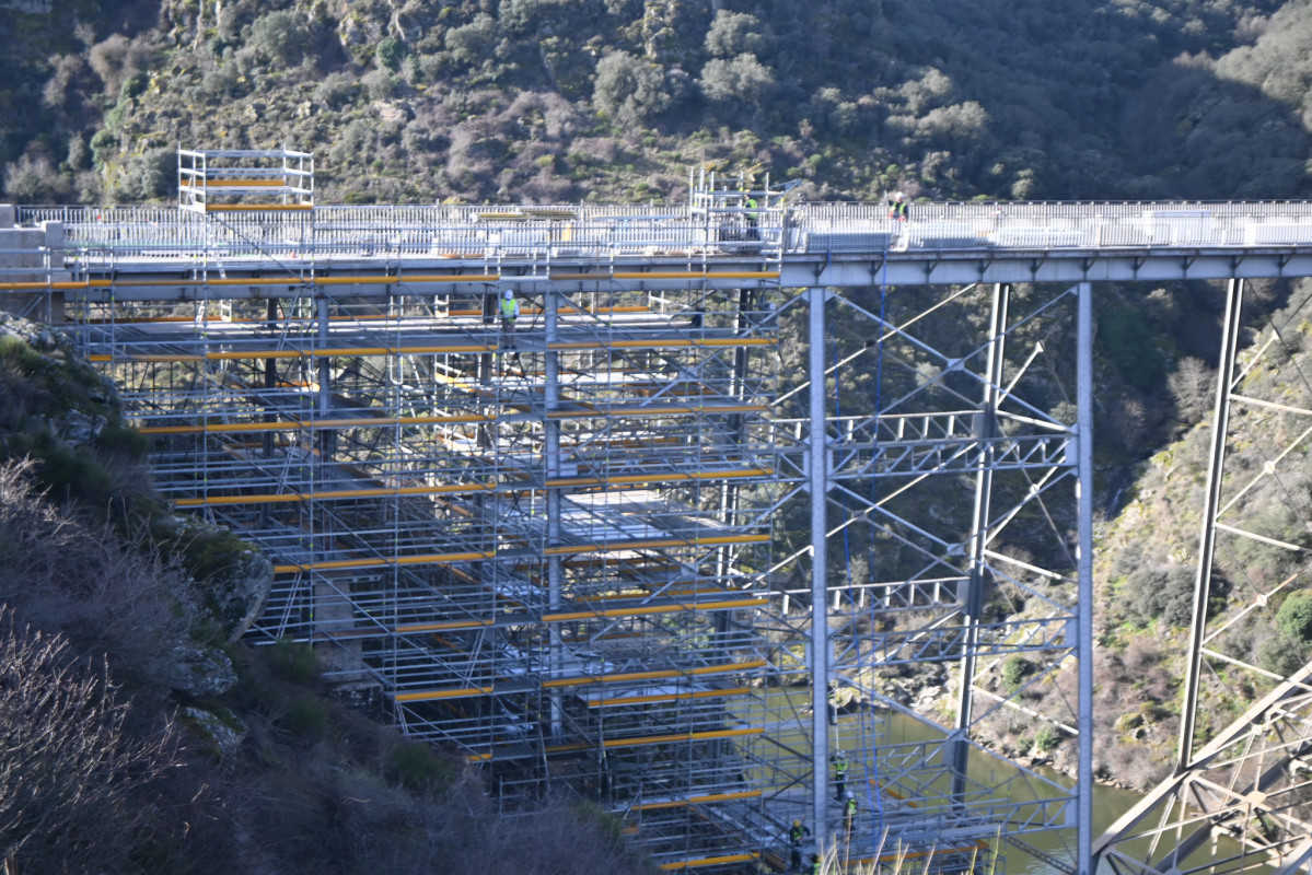 Obras Puente Requejo