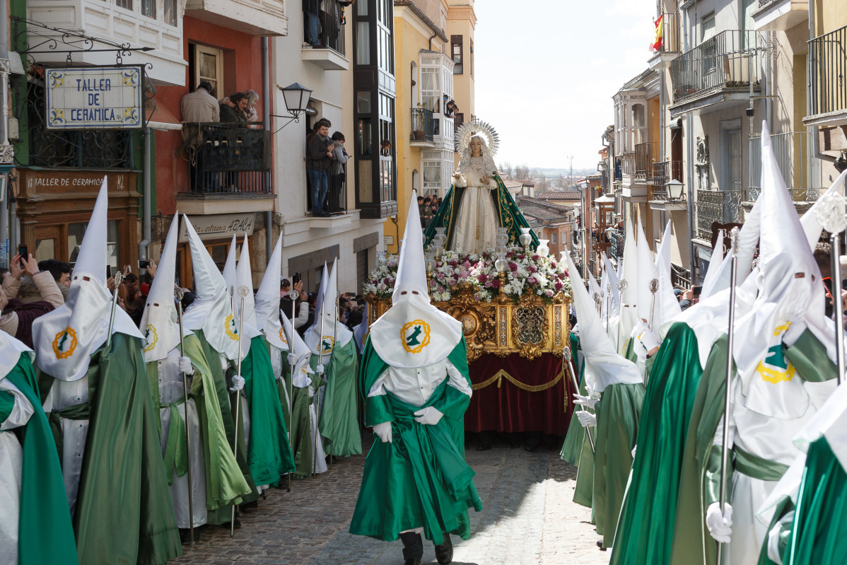 J. L. Leal  ICAL . Desfile procesional de la Cofradu00eda Virgen de la Esperanza