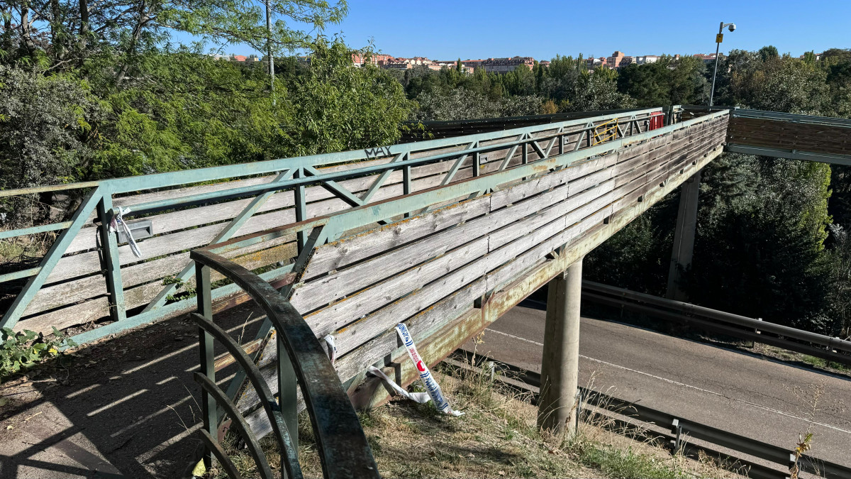 arreglo de la pasarela del Barrio de San Isidro  (1)