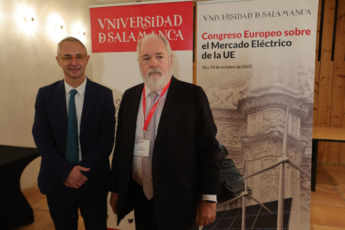2023 10 18.  Rivero y Arias Cau00f1ete inauguran el Congreso Europeo del mercado electrico