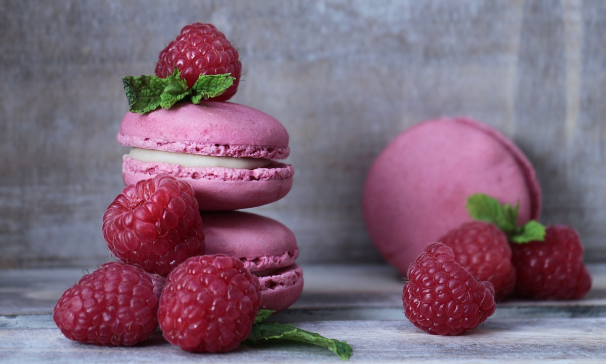 Macarons 2548827 1280