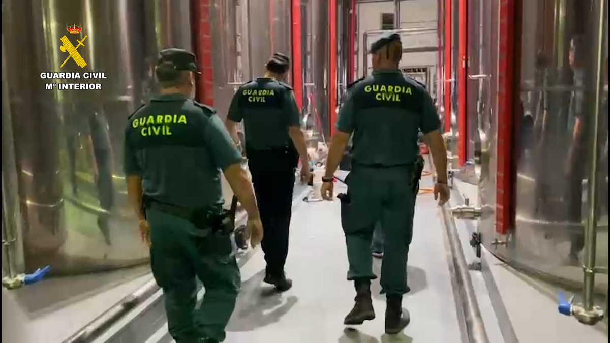 Robo aceite Guardia Civil