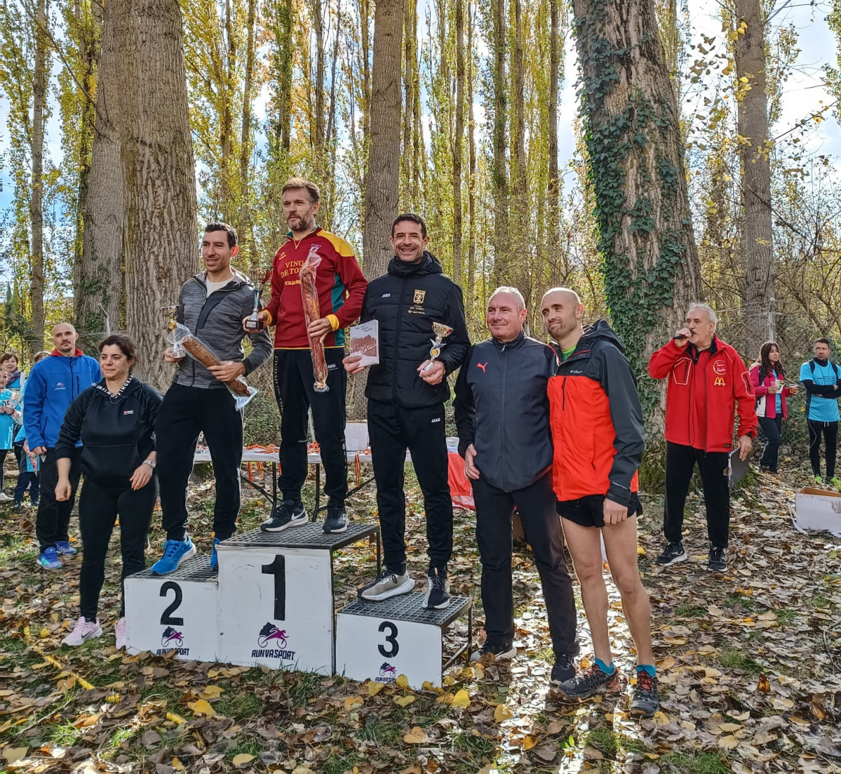 Podio I Carrera Popular Bahabon