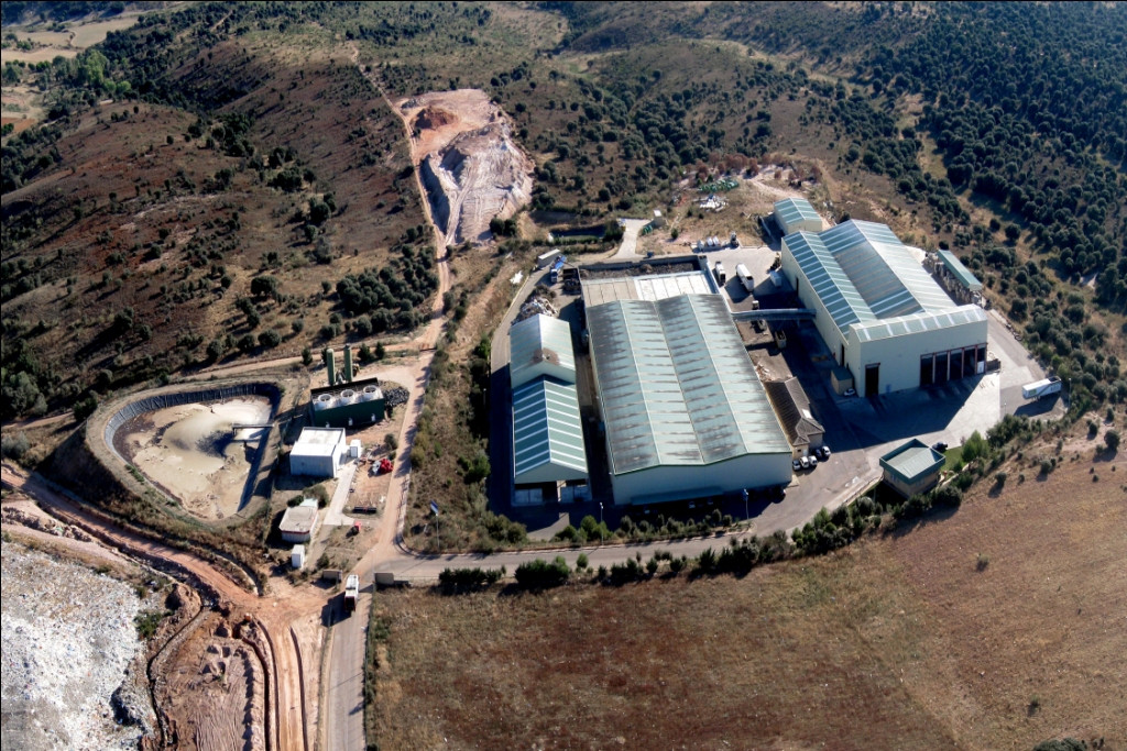 Foto aerea CTR y balsa pta tratamiento (1)