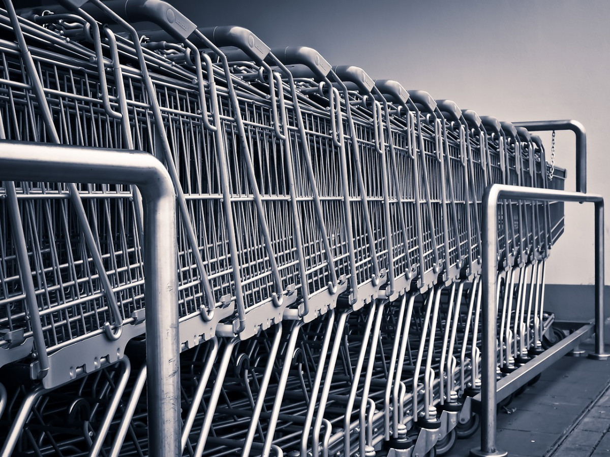 Shopping carts 1275480 1280