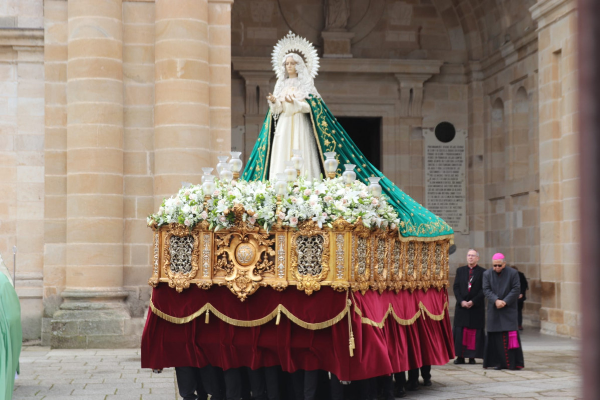 Virgen de la Esperanza (1)