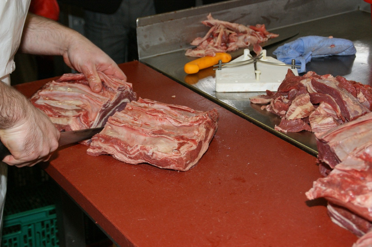 Flesh 640720 1280