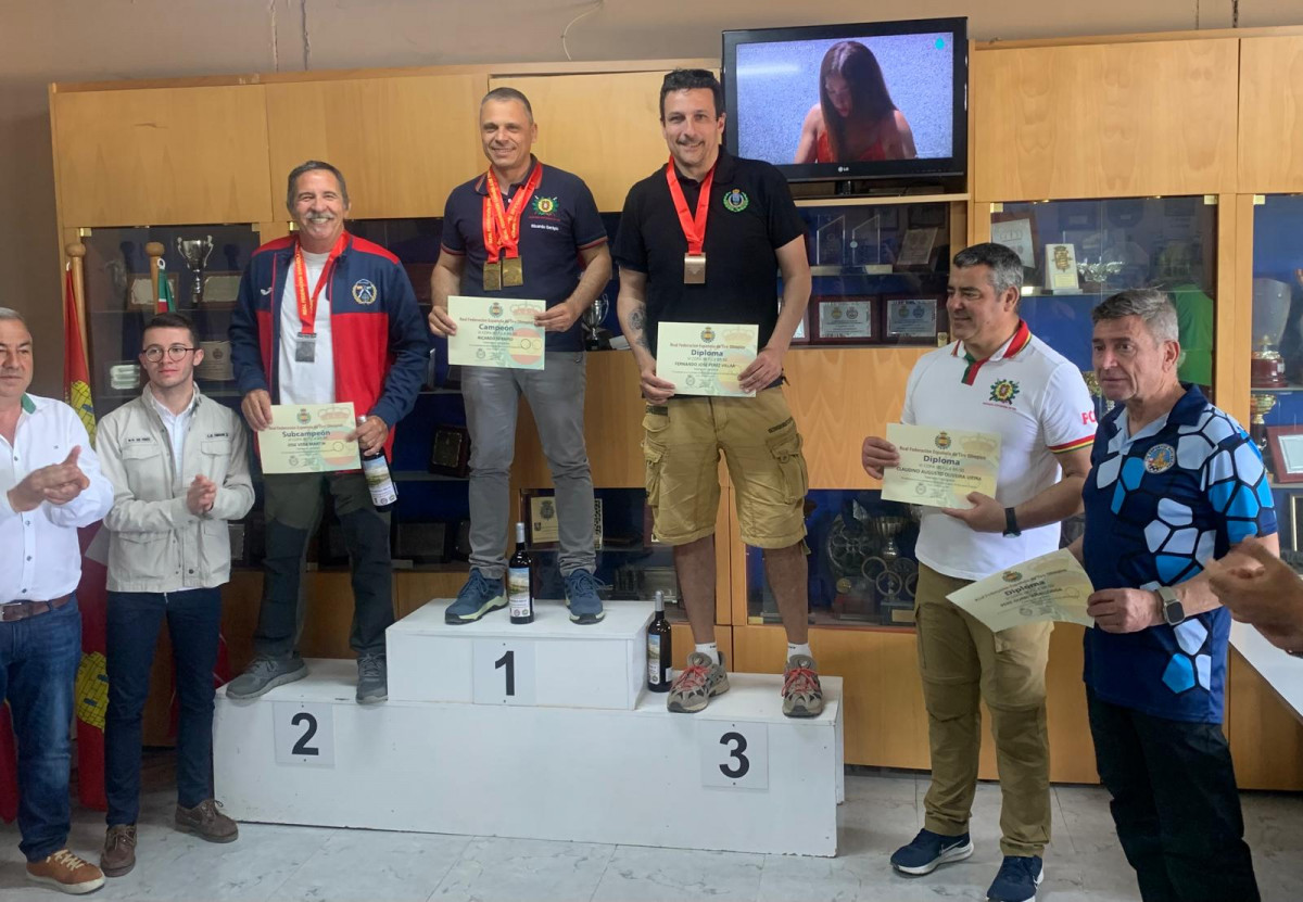IMAGEN 1 ENTREGA DE PREMIOS BR 50