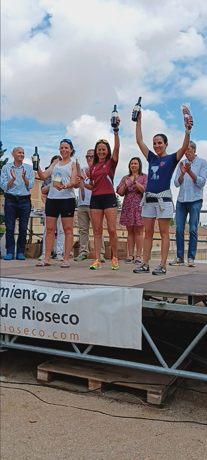 Mu00aa Reyes Gutierrez, venbcedors de los 5 km Carrera popular de San Juan, Medina de Rioseco