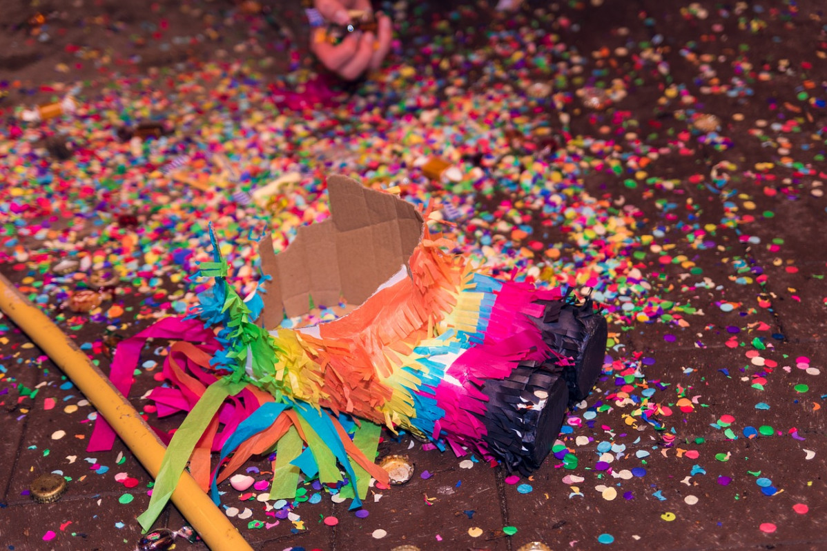 Pinata 1937444 1280