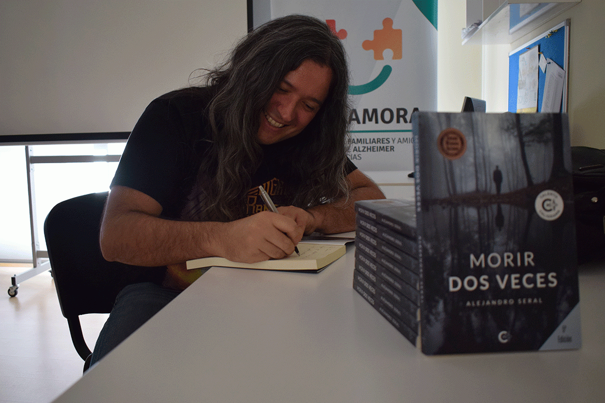 Presentacion libro Morir2veces 4