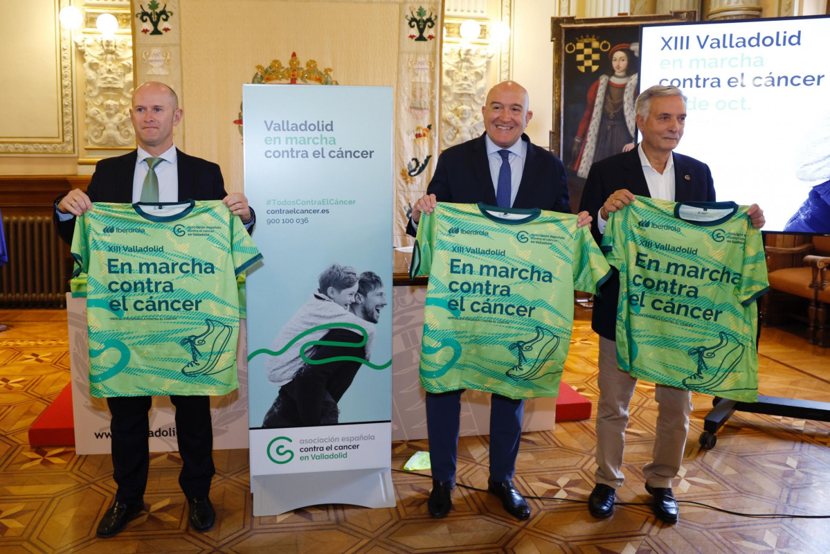 2024 10 10.  Calvo, Carnero y Dominguez presentan la XIII Marcha Valladolid contra el cu00e1ncer