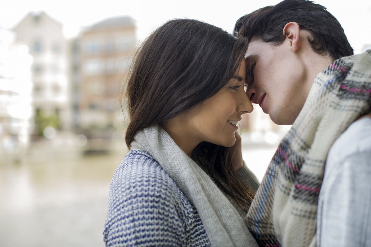 Kissing 2353862 1280