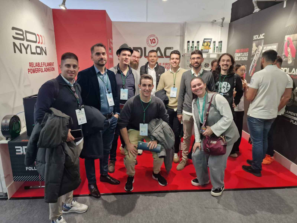 Formnext es el evento lu00edder del sector de la fabricaciu00f3n aditiva nivel mundial, con 840 expositores durante su ediciu00f3n 2024, una superficie de exposiciu00f3n de 51.148mu00b2 y mu00e1s de 32.000 visitantes