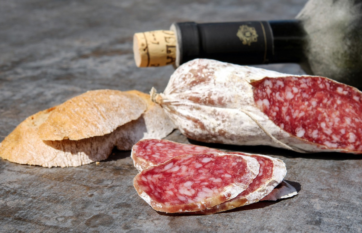 Salami 2645403 1280