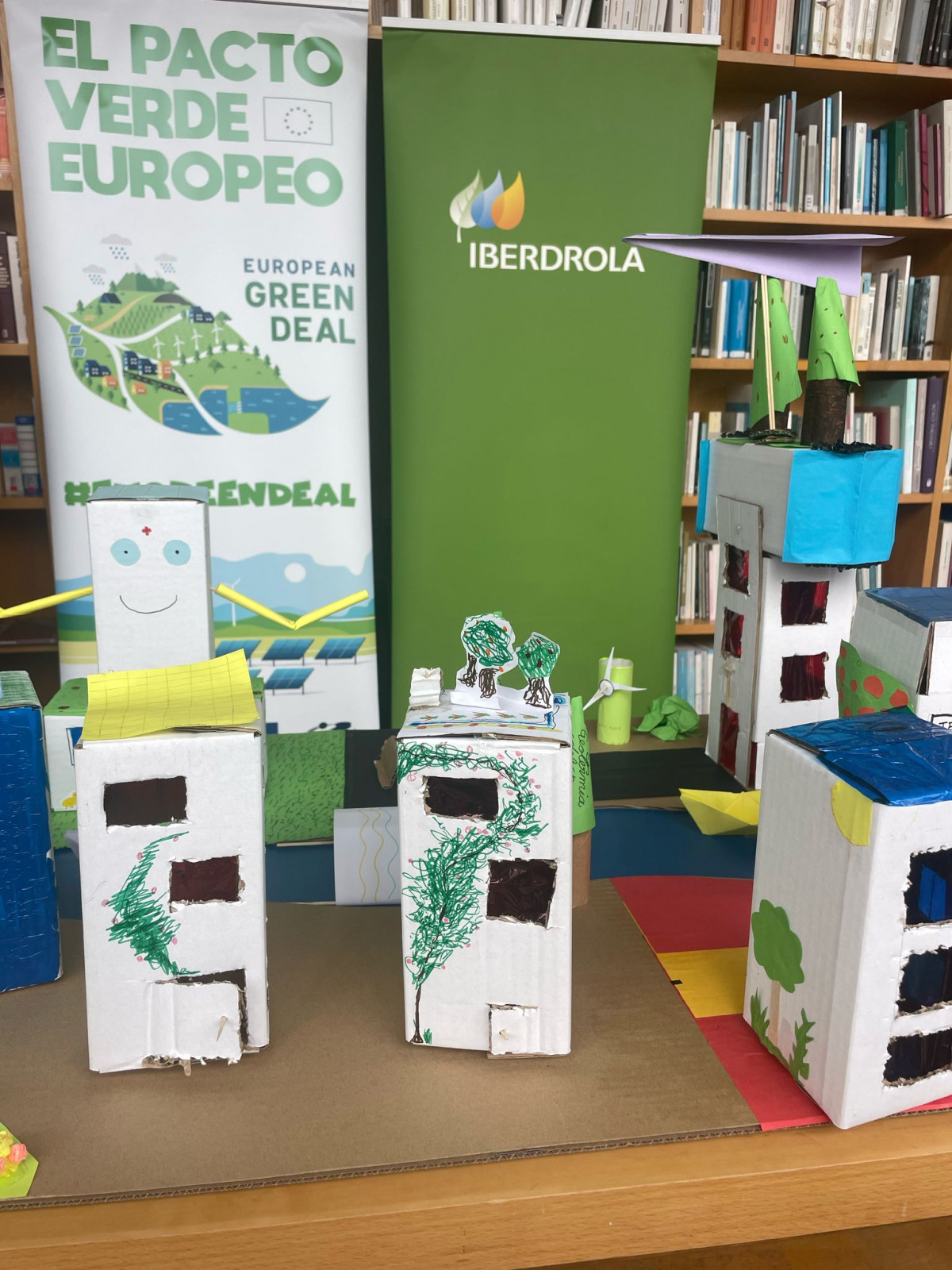 2025 02 20.  Maquetas del primer centro que participa en este reto ambiental