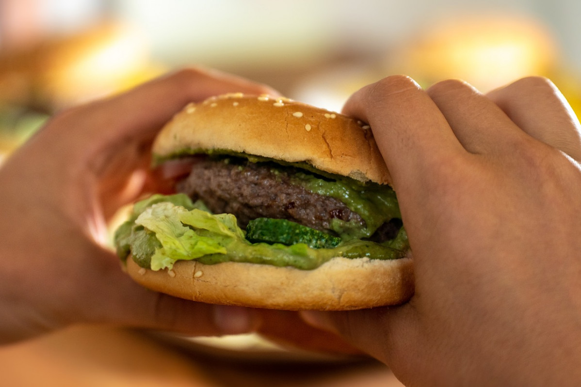 Hamburger 6533719 1280