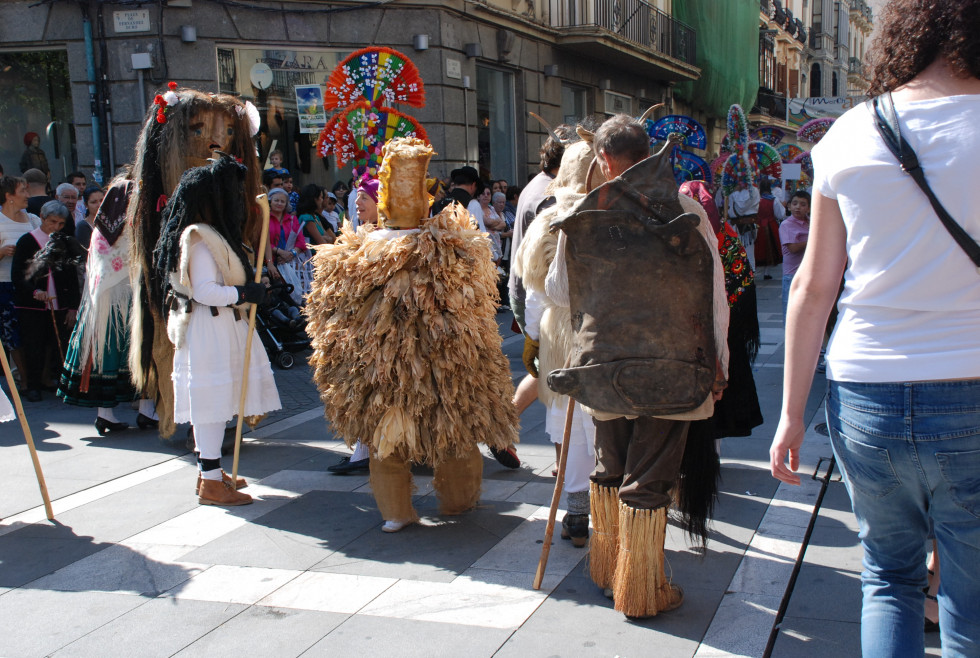 DESFILE MASCARADAS