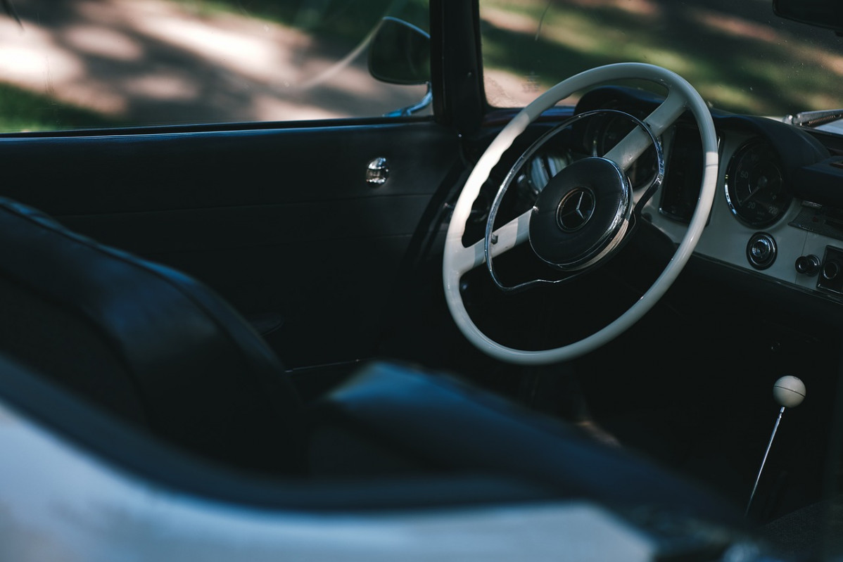 Steering wheel 7417390 1280