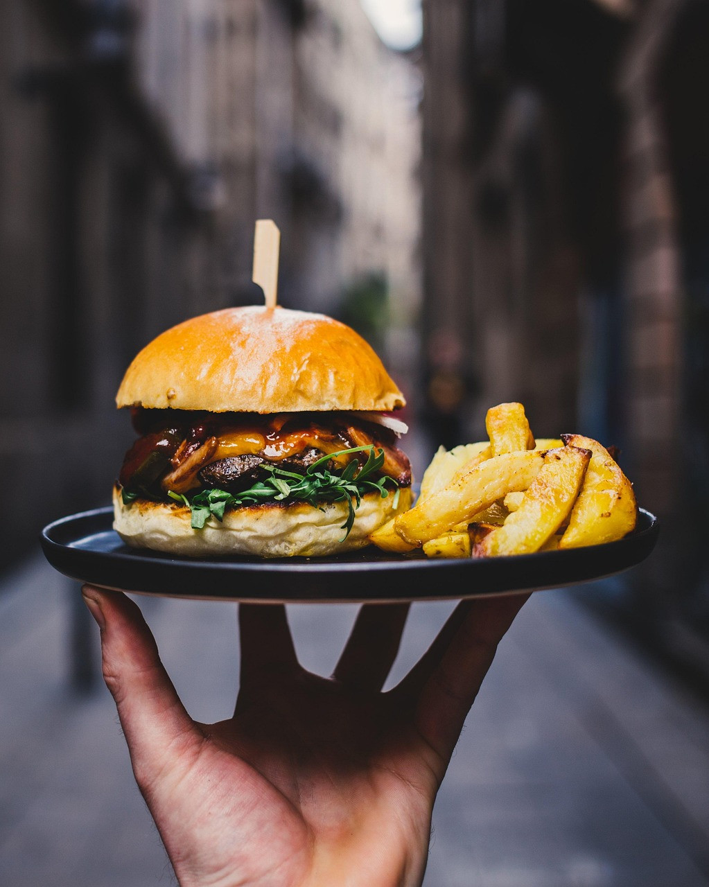 Burger 5571385 1280