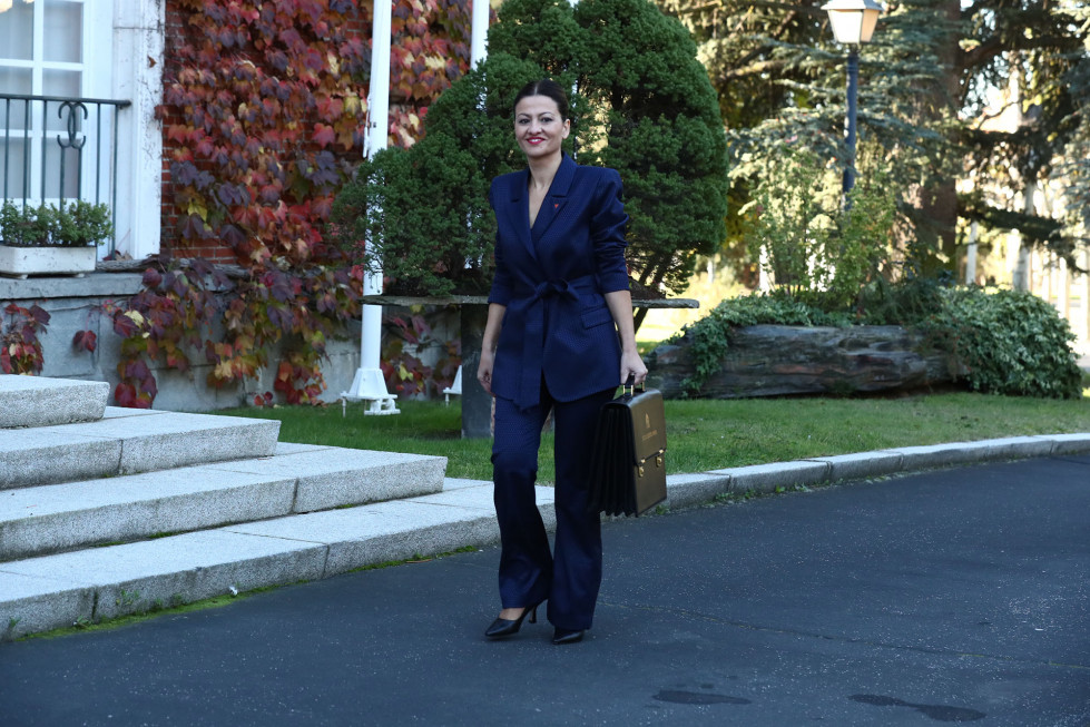 Ministra sira abed3