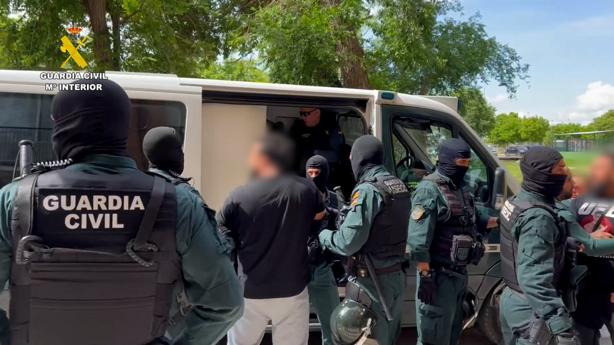 19 05 2025  ARMAS VALENCIA04