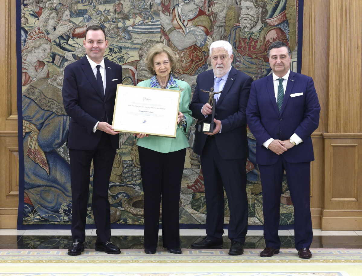 Premio FUNDOS de Honor   Fundaciu00f3n Reina Sofu00eda (2)