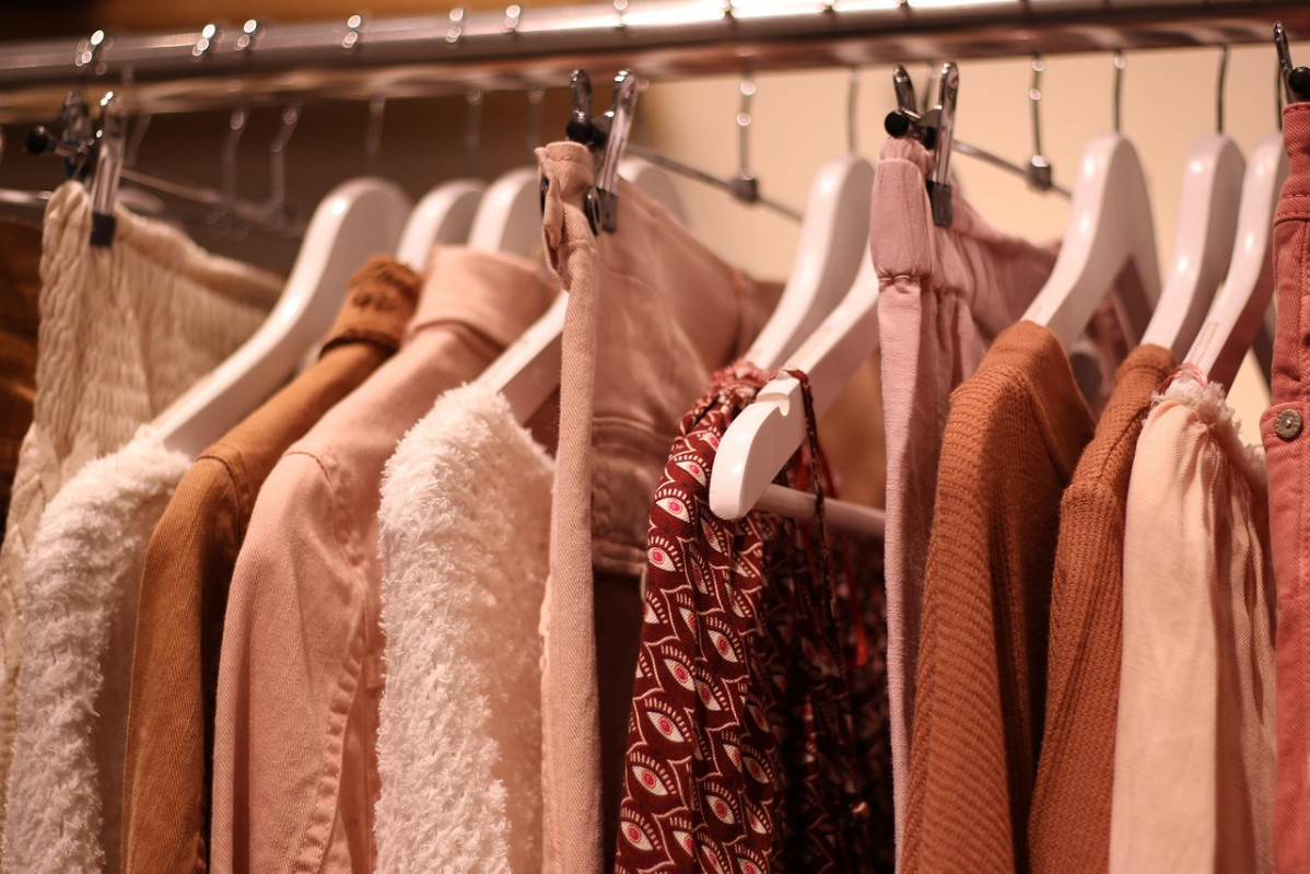 Clothes 3987460 1280
